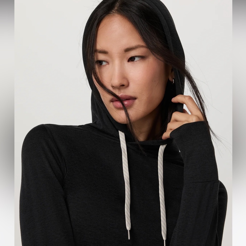 Women's Vuori Halo Essential Hoodie Top black